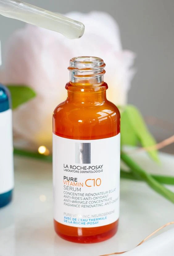 la roche posaay 10% PURE VITAMIN C SERUM at Cosmetic House.lk