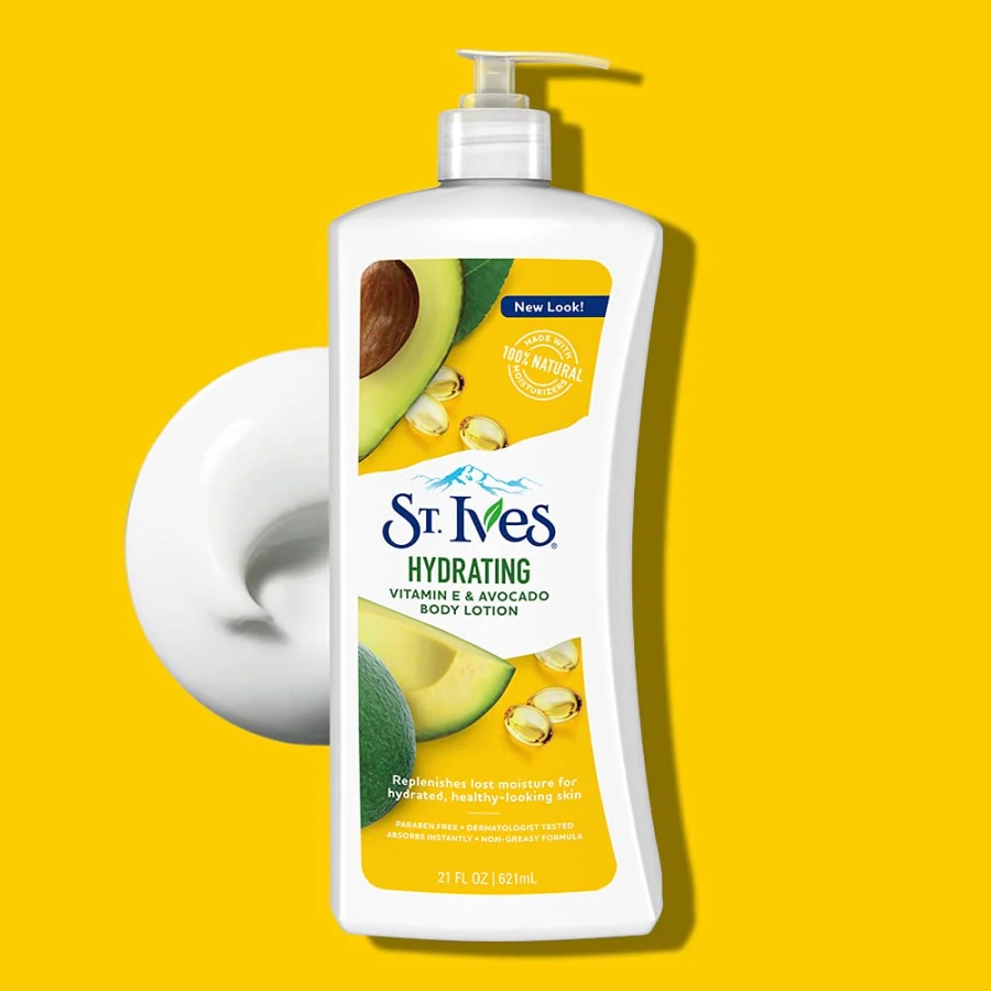ST Ives HYDRATING VITAMIN E & AVOCADO BODY LOTION at Cosmetic House.lk
